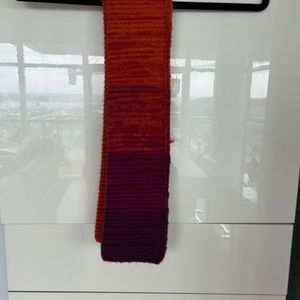 Hand knit Scarf